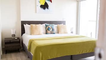 2 slaapkamers, een strijkplank/strijkijzer, wifi, beddengoed