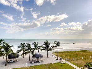 Beach - Sanctuary Salty View -S1-207- 2 bed, 2 bath (Punta Chame)