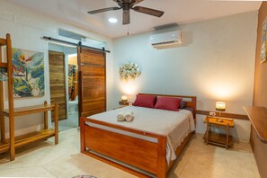 1 bedroom, free WiFi, bed sheets - Tres Pipas- Tucan | Beachfront Arrecife, Wifi, AC (Punta Uva)