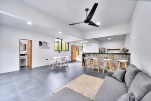 Living area - Tres Pipas-Selva | Beachfront Arrecife, Wifi, AC (Punta Uva)