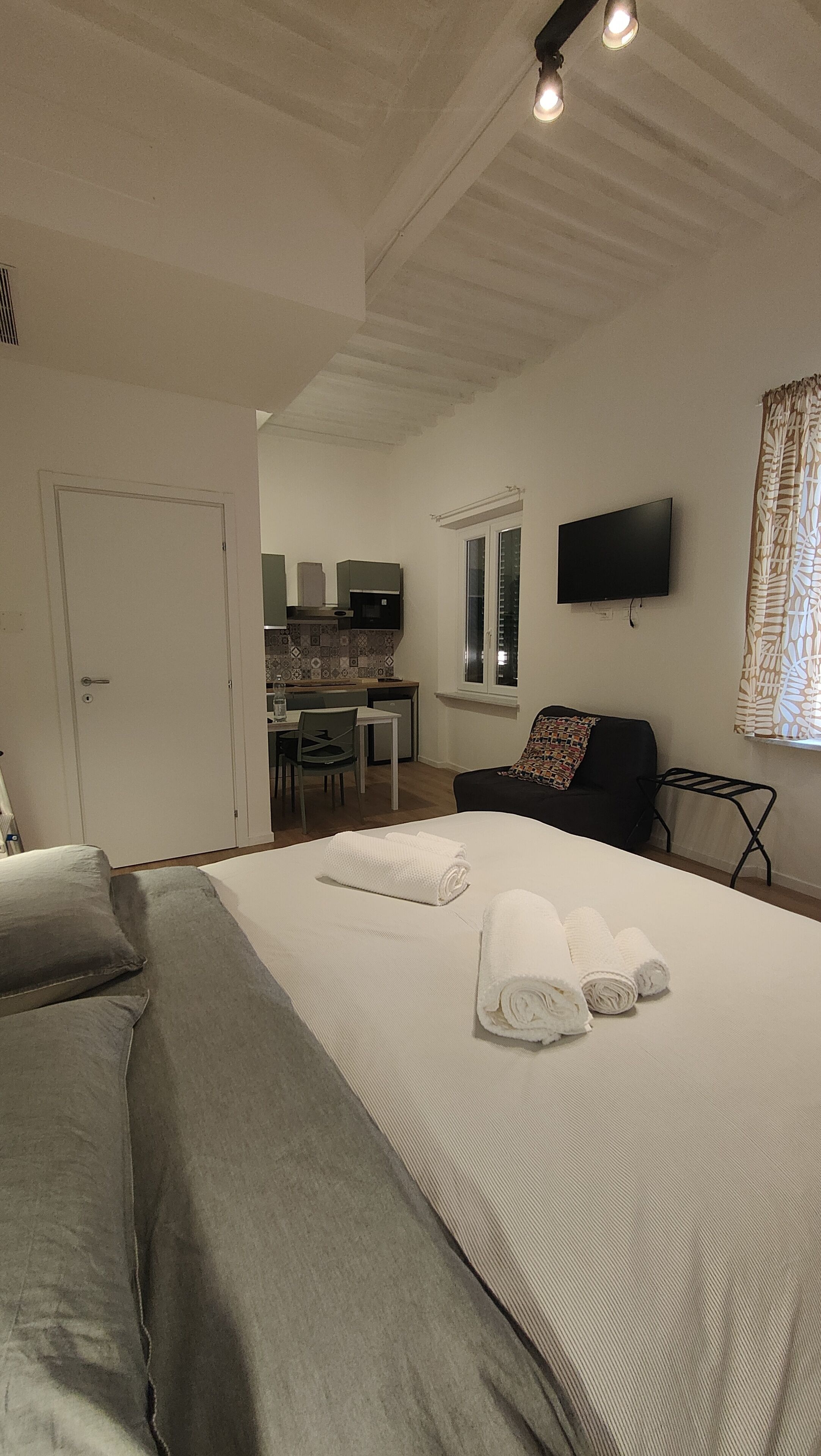 Deluxe Triple Room | Soundproofing, free WiFi