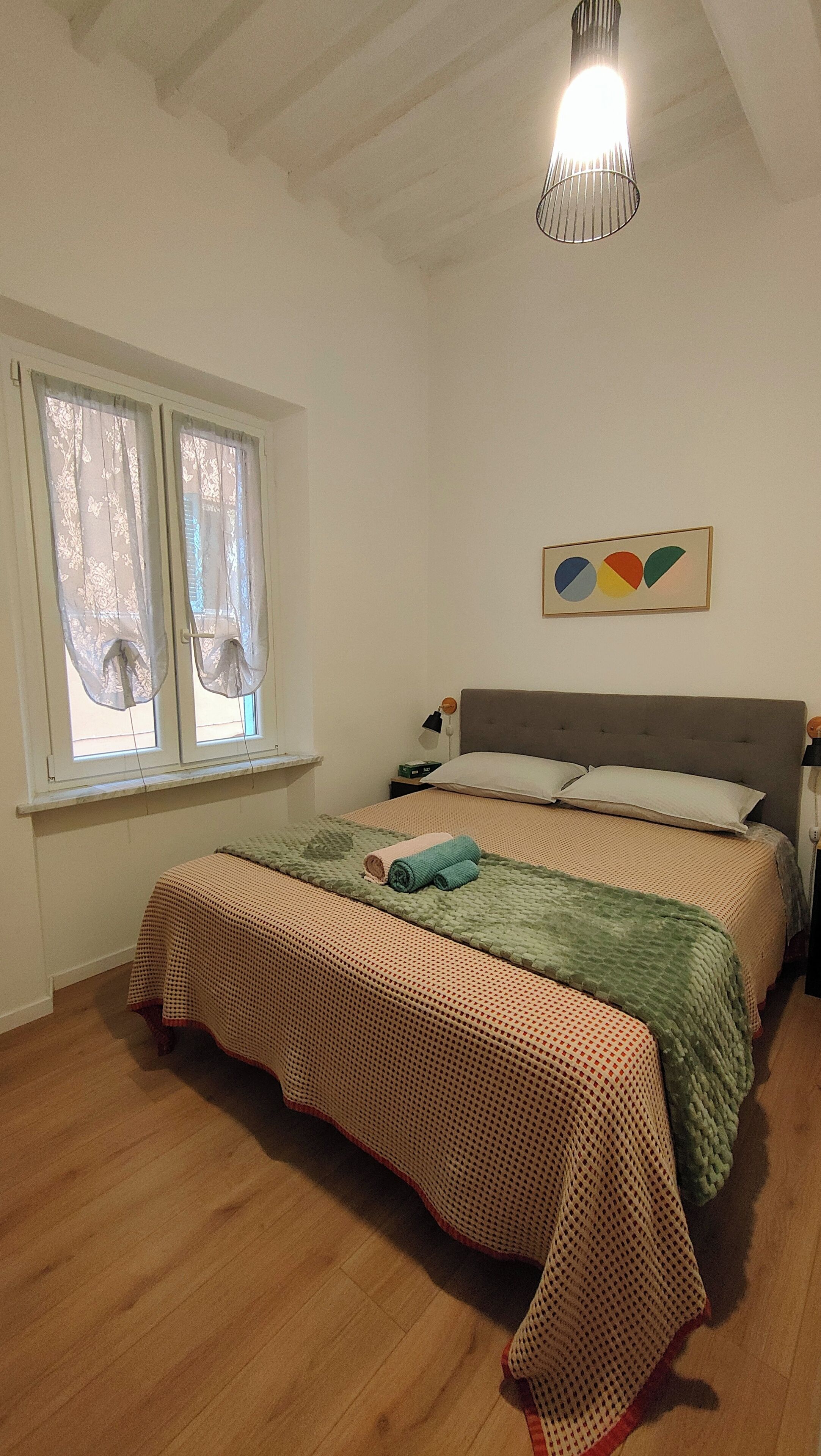 Superior-Apartment, Balkon, Blick auf den Innenhof