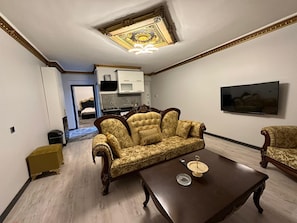 Planxa i posts de planxar i wifi gratuïta