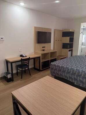 Deluxe Single Room | Memory foam beds, desk, laptop workspace, blackout drapes