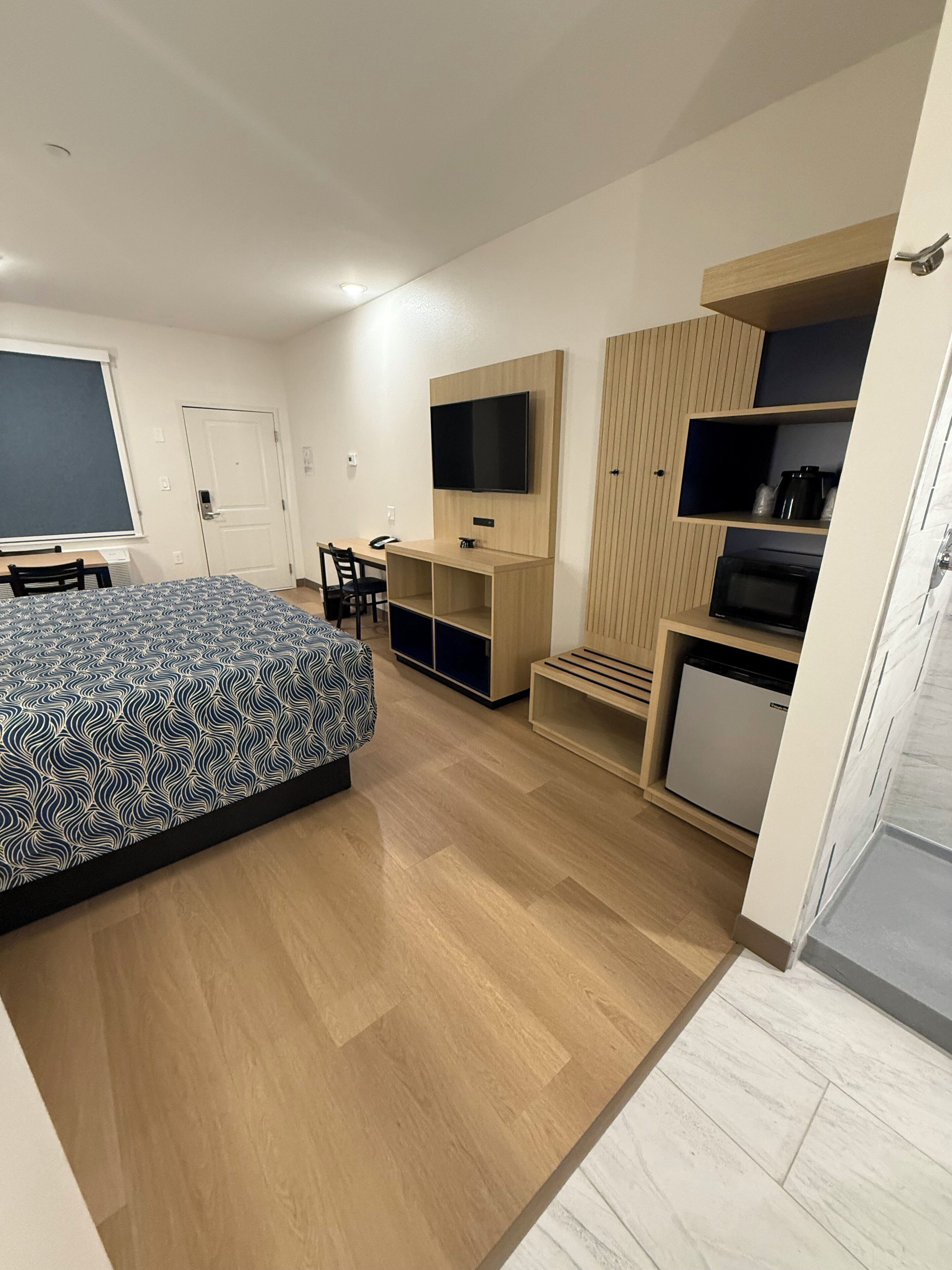 Deluxe Single Room | Memory foam beds, desk, laptop workspace, blackout drapes