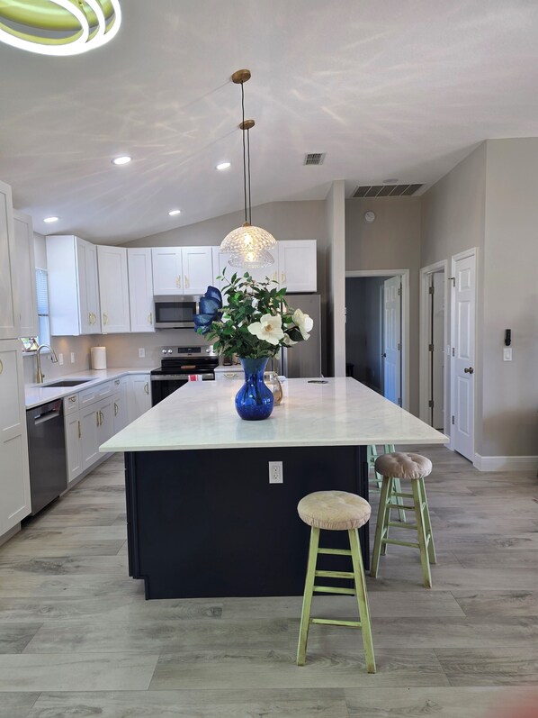 Microwave, oven, dishwasher