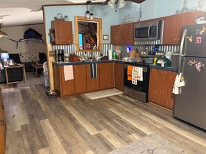 Mikrobølgeovn, ovn og kokeplater