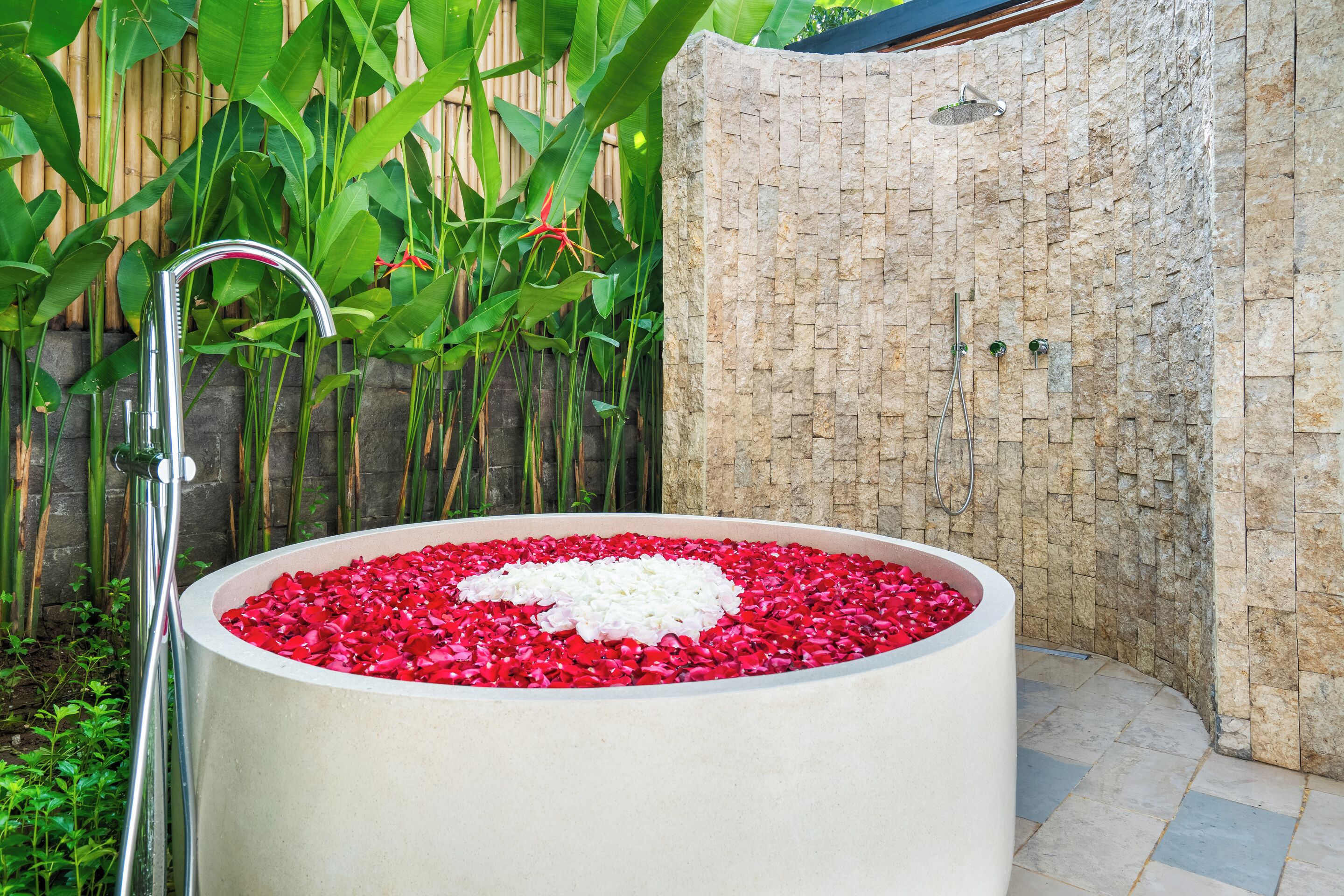 4br Cendana Villa with Private Pool | Room amenity