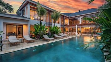 Front of property – evening/night