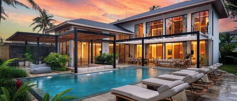 Façade de l’hébergement - soirée/nuit