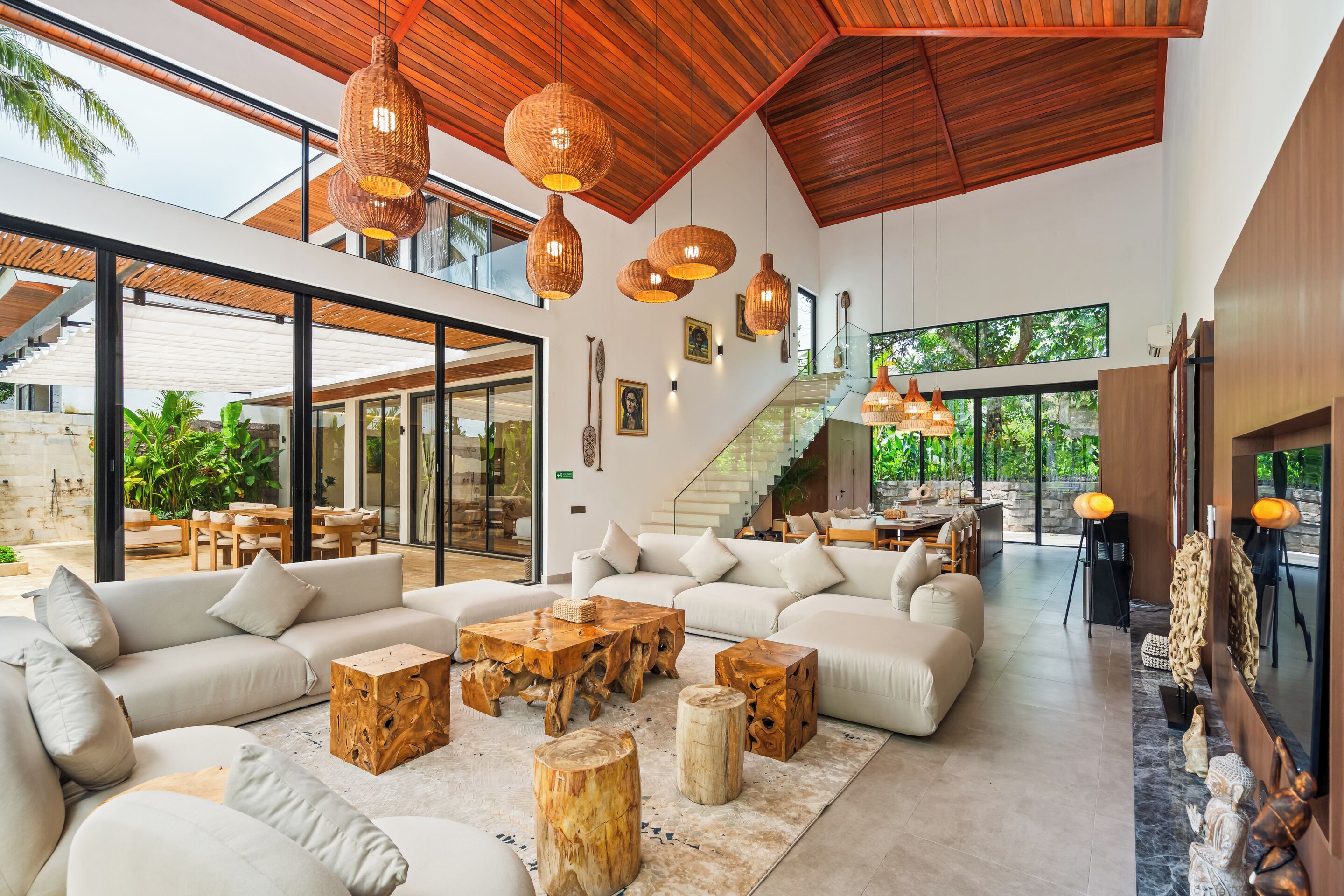 4br Cendana Villa with Private Pool | Living room | 43-inch Smart TV with satellite channels