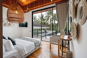 Senior-Villa, 4 Schlafzimmer, eigener Pool | Ausblick vom Zimmer