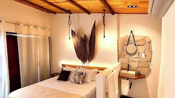 Deluxe Triple Room, Non Smoking | Desk, laptop workspace, free WiFi