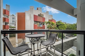 Property grounds - Apt w/ BBQ & Balcony 220 m From the Beach Rty0216 (Florianópolis)