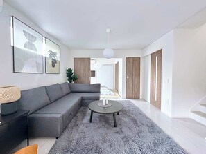 تلفزيون، مكتب