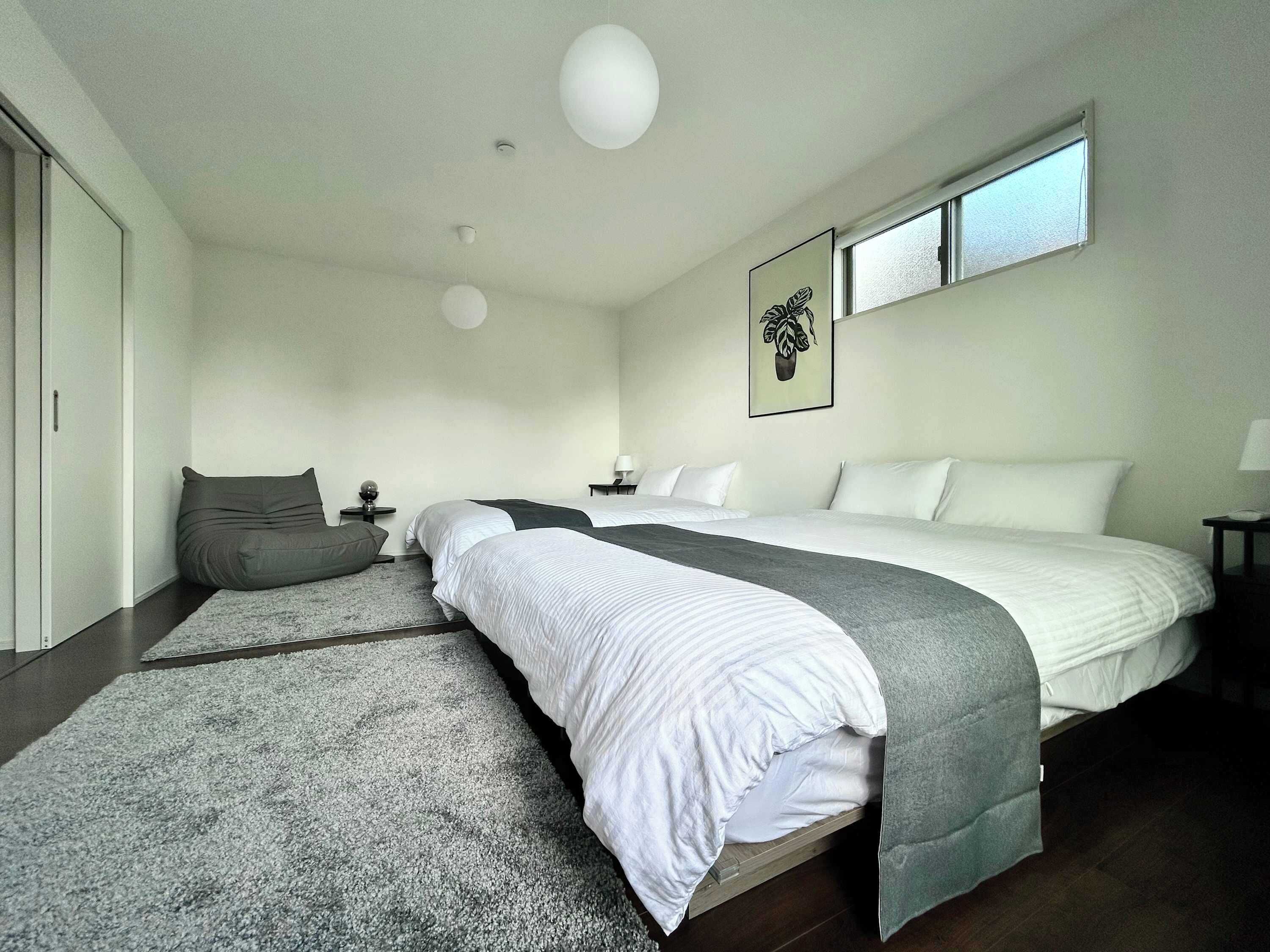 3 bedrooms, desk, iron/ironing board, WiFi