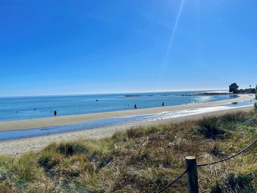 Kākāriki Bach - Beach haven in Patons Rock