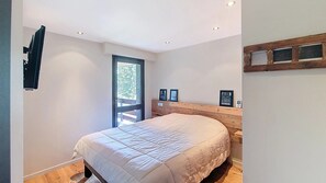 Room - 1 RR6279 -Apartment rental near the slopes – 3 bedrooms – Rochebrune (Megève)