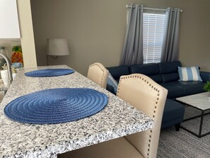 Interior - NEW Winter cold
Escape Serene 3/ 2 bath house with AC in charming Bradenton. (Bradenton)