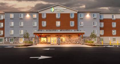 Woodspring Suites Lancaster North