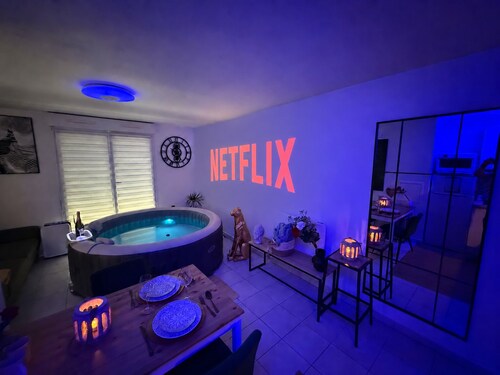 Eden Spa® Suite – 3-star aparthotel with private spa in Lens–Arras