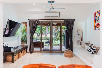 Town House 4: Comfort and golf course view