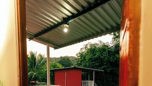 Unclassified image, 5 of 18, button - Hotel Castillo Blanco (El Zonte)