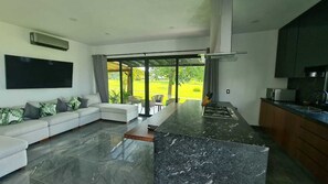 Interior - Residence near the beach (Mezcales)