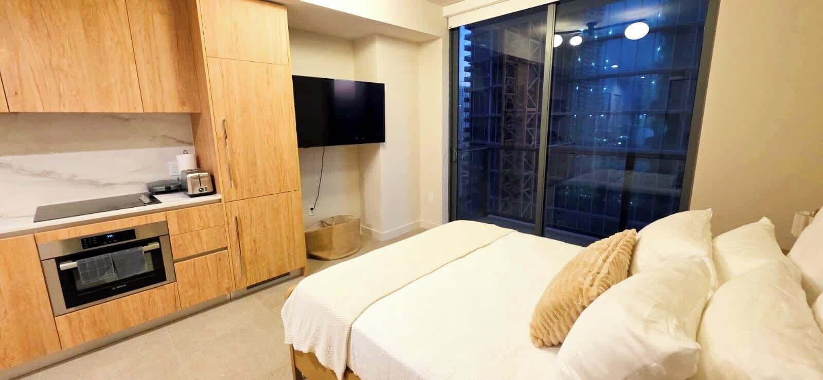 Studio, Stadtblick | Kostenloses WLAN