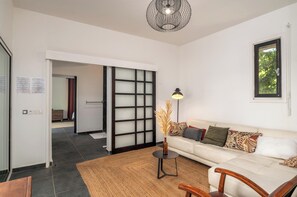 Living area - Nature & relaxation: T2 with swimming pool in Petit Canal (Petit-Canal)