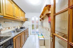 Private kitchen - Palm Tree House by YOUR KEY (Santa Cruz)