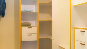 Comfort House, City View