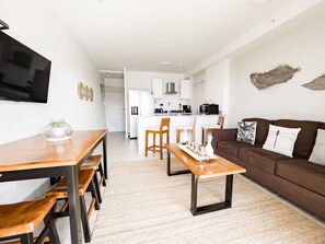 Living area - Peaceful Ocean Waves -V3-8E- 2 bed, 2 bath (Punta Chame)