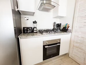 Private kitchen - Peaceful Ocean Waves -V3-8E- 2 bed, 2 bath (Punta Chame)