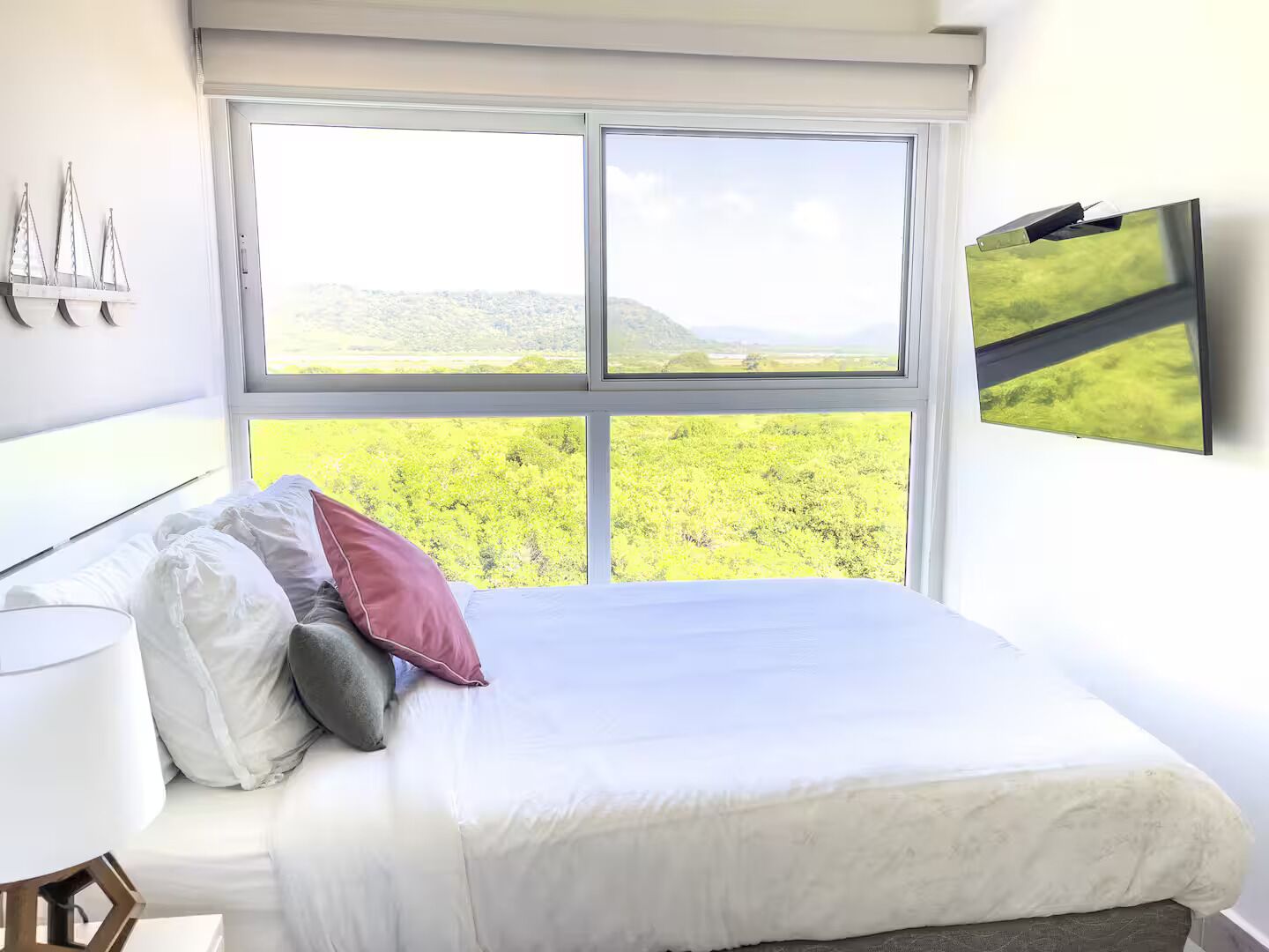 2 chambres, fer et planche à repasser, Wi-Fi, literie fournie