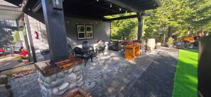 Terrace/patio - Explore by Day, Unwind by Night - Couples Cabin Near Trails, Creeks & Wildlife (Randle)