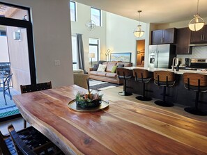 Interior - Silverthorne Ski Loft - Garage Parking, Hot Tub, Downtown & Minutes to Slopes (Silverthorne)