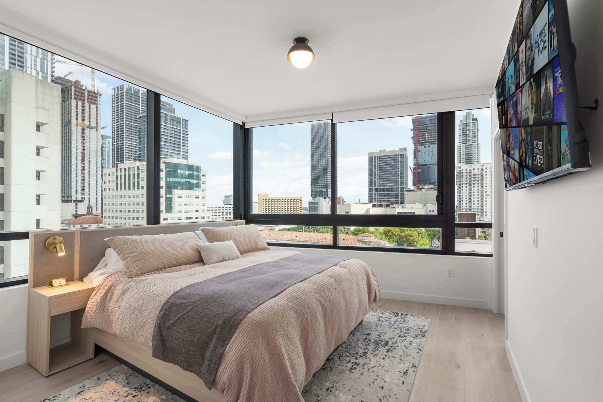 アパートメント シティビュー | アイロン / アイロン台、WiFi (無料)、ベッドシーツ