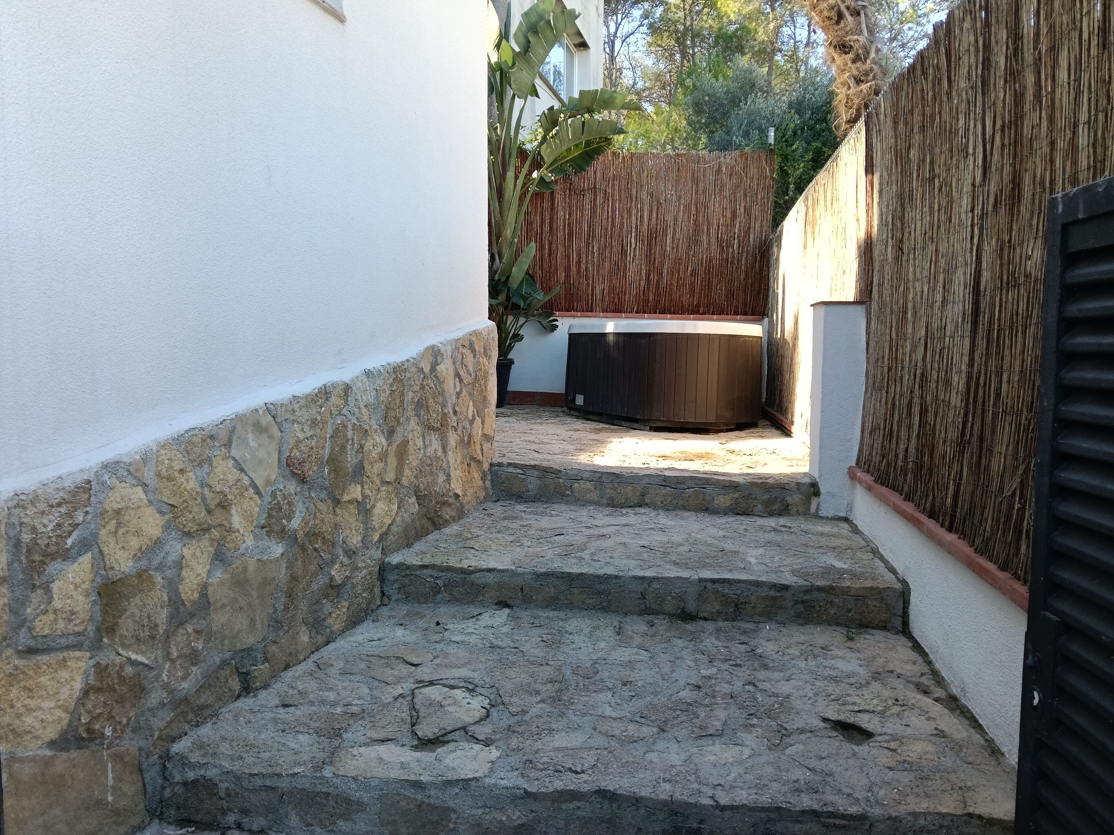 Comfort Apartment, Garden View | Terrace/patio