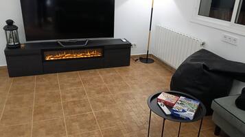 Comfort Apartment, Garden View | Living area