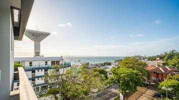 Apartamento básico | Sacada