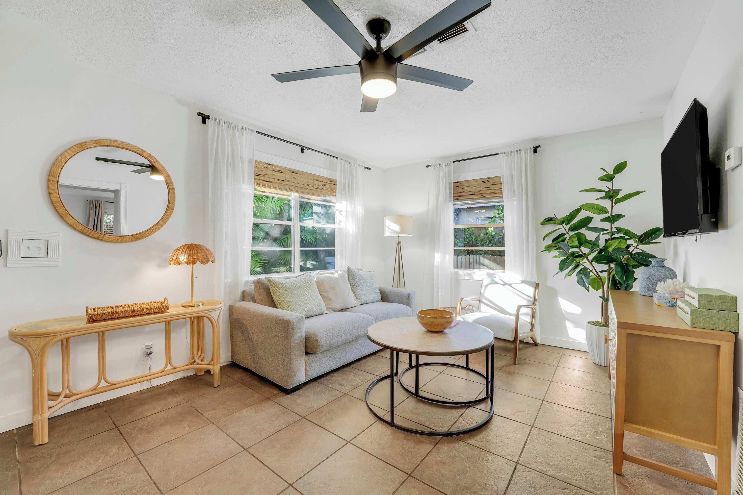 Cottage 2 On Penn - With Pool! - Palm Beach, FL
