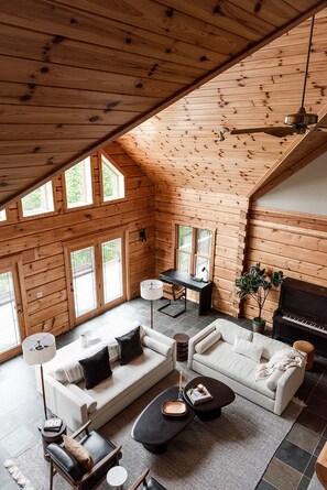 TV connectée, cheminée