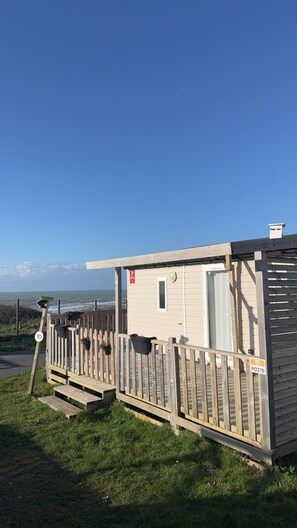 Terrace/patio - Mobilehome with every comfort and breathtaking sea view (Le Portel)