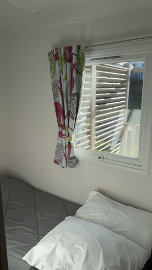 2 bedrooms, iron/ironing board, WiFi - Mobilehome with every comfort and breathtaking sea view (Le Portel)