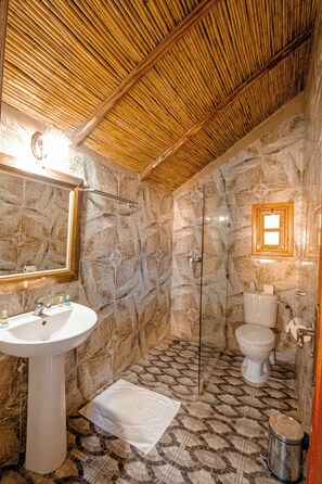 Towels, soap, toilet paper - Bungalows near Marrakech with Pool & Hammam | Oasis Calme & Nature (Marrakech)