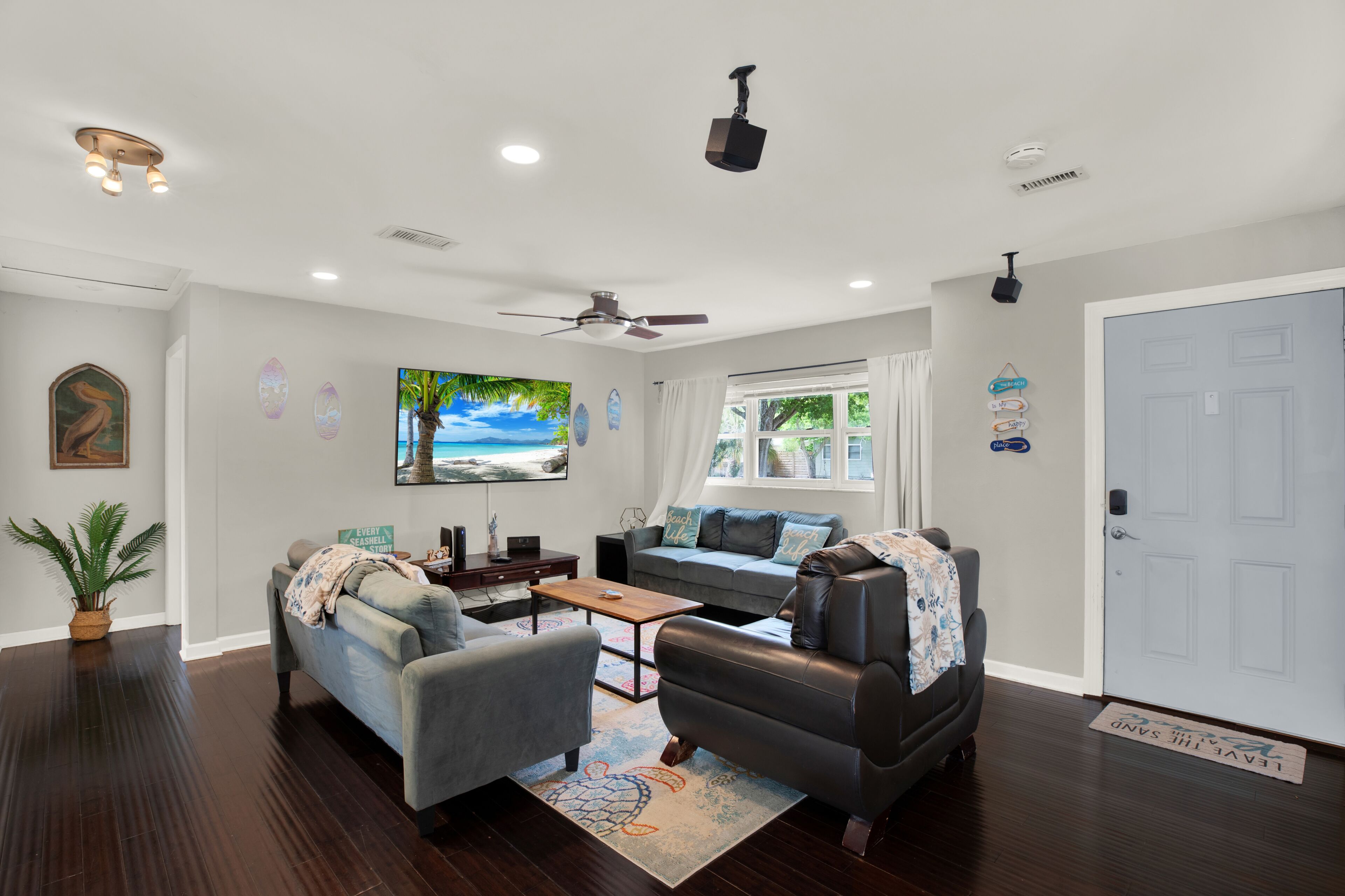Smart TV, stereo