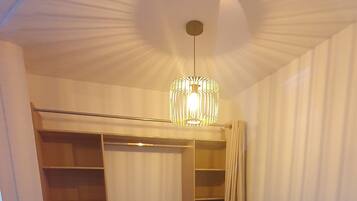 1 chambre, bureau, fer et planche Ă repasser, Wi-Fi gratuit