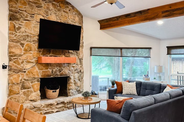 Smart TV, table football