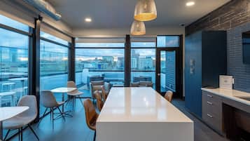 Apartment | Tempat makan